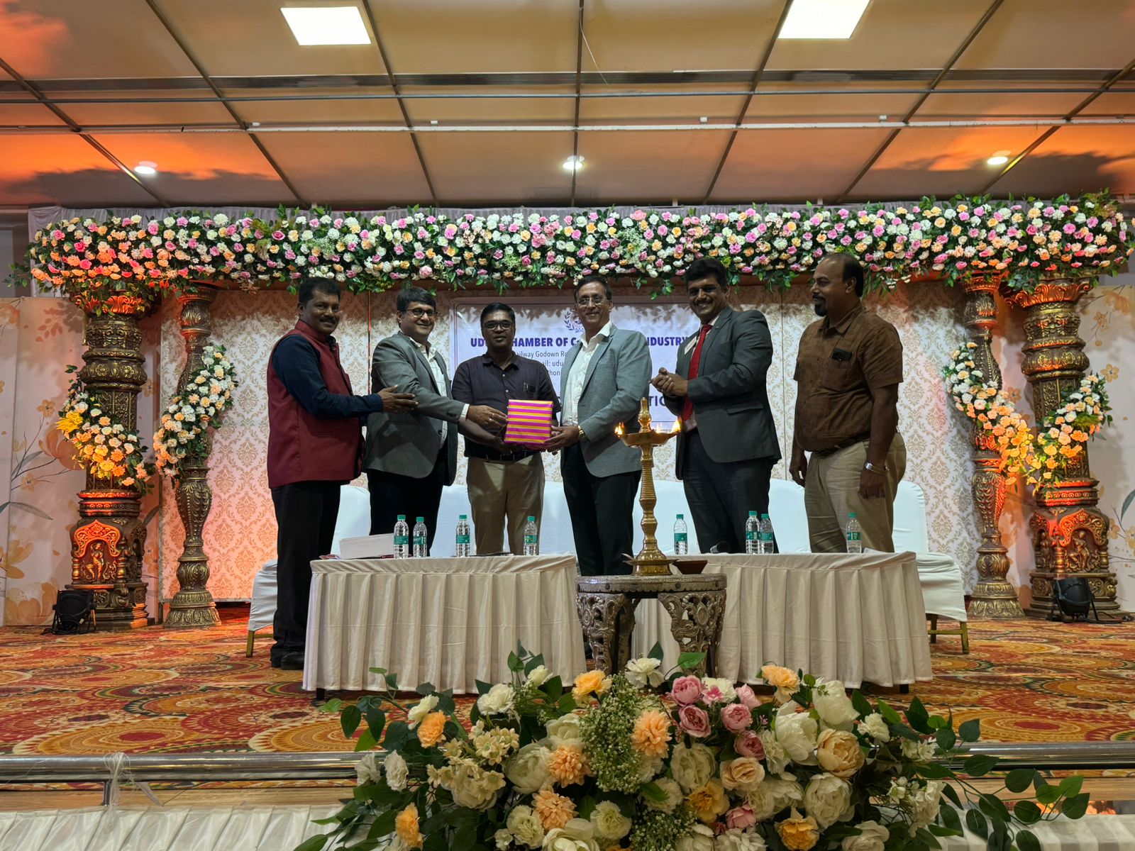 Lamp-lighting and felicitation on stage